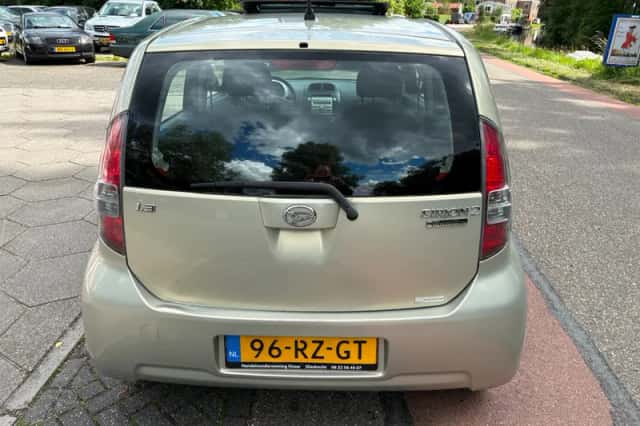 Daihatsu Sirion 2 (2005) thumbnail 4