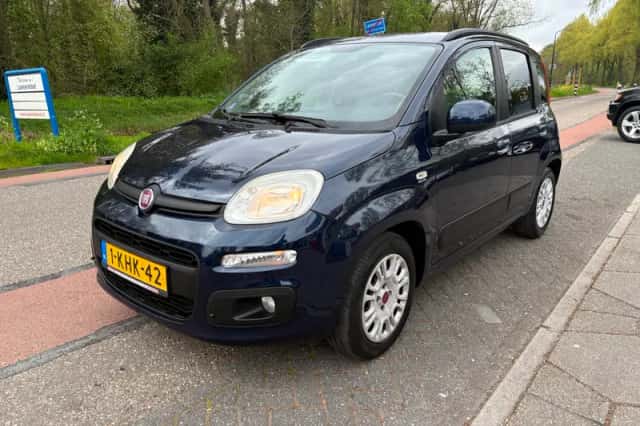 Fiat Panda (2013) thumbnail 1
