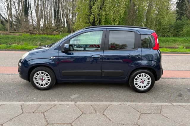 Fiat Panda (2013) thumbnail 2