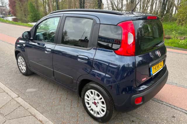 Fiat Panda (2013) thumbnail 3