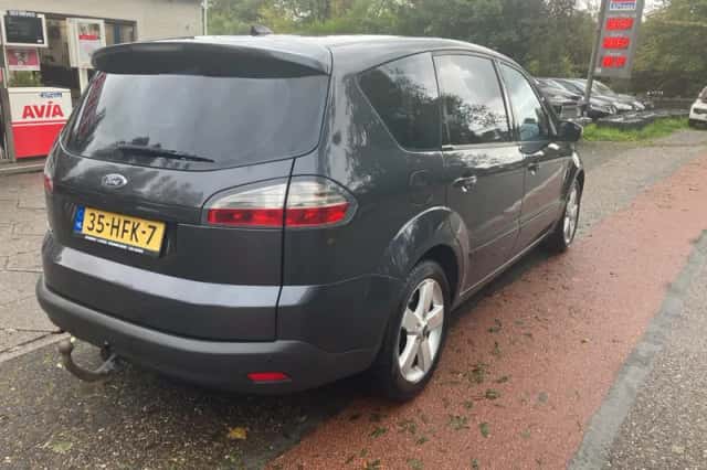 Ford S-Max (2008) thumbnail 5