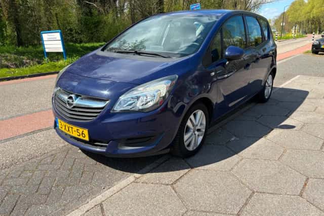 Opel Meriva (2014) thumbnail 1