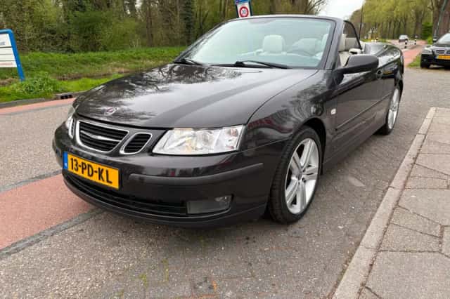 Saab 9-3 (2004) thumbnail 1