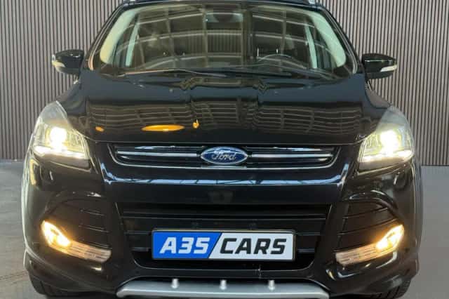 Ford Kuga (2014) thumbnail 2