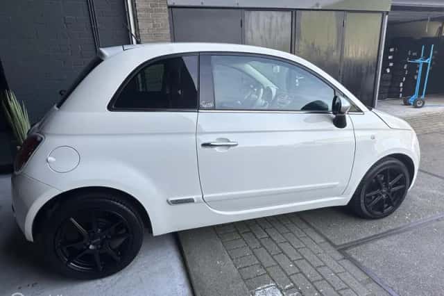 Fiat 500 (2012) thumbnail 6