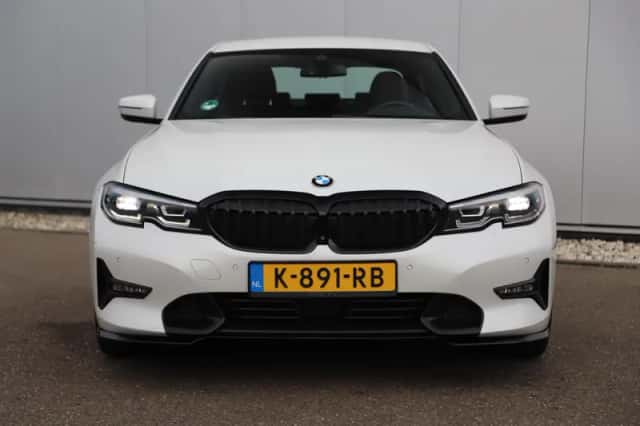 BMW 3-Serie (2021) thumbnail 2