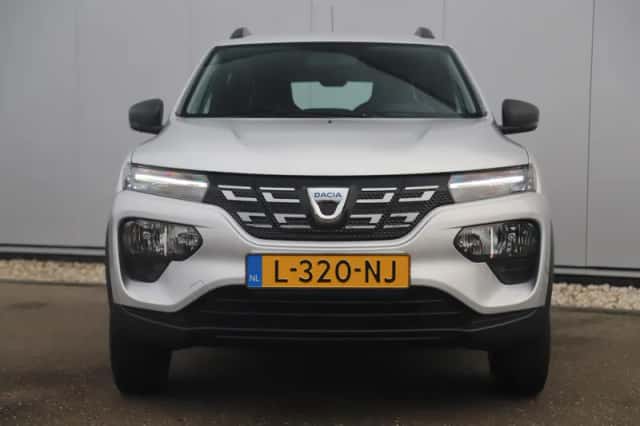 Dacia Spring (2021) thumbnail 2