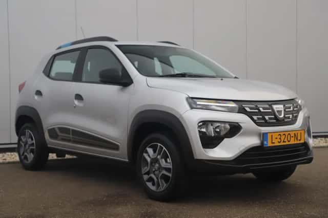 Dacia Spring (2021) thumbnail 3
