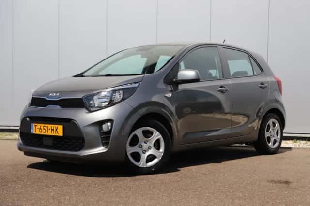Kia Picanto (2023) thumbnail 2