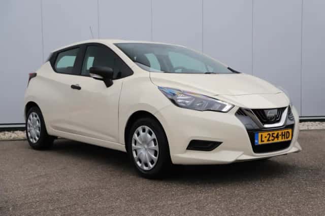 Nissan Micra (2021) thumbnail 3