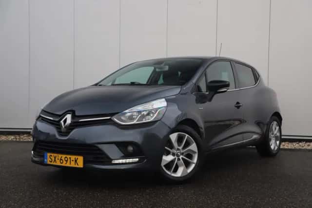 Renault Clio (2018) thumbnail 2