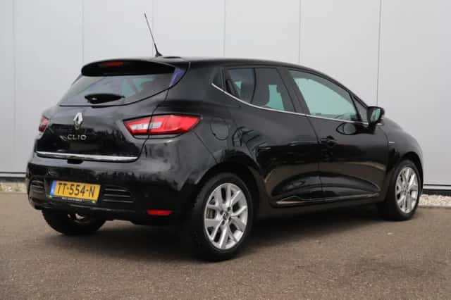 Renault Clio (2018) thumbnail 4
