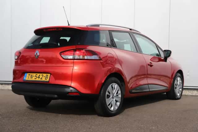 Renault Clio (2018) thumbnail 4