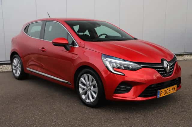 Renault Clio (2022) thumbnail 3