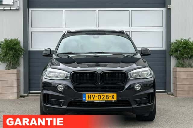 BMW X5 (2015) thumbnail 3