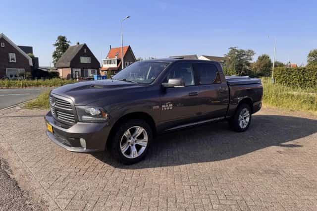 Dodge Ram (2014) thumbnail 5