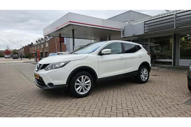 Nissan Qashqai (2014) thumbnail 1
