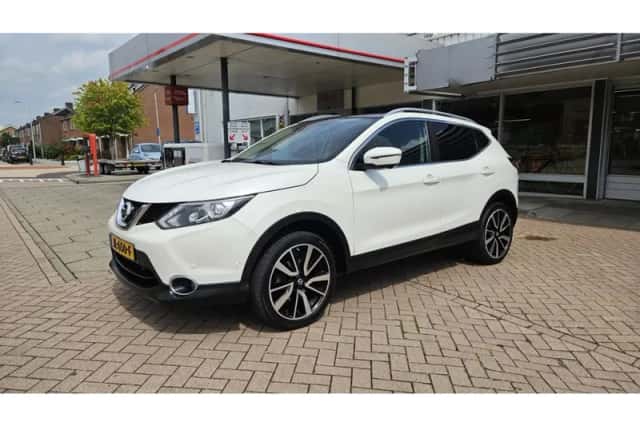 Nissan Qashqai (2016) thumbnail 1