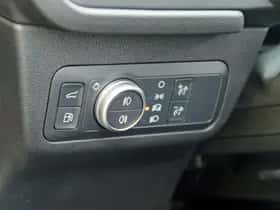 Ford Kuga (2021) thumbnail 12