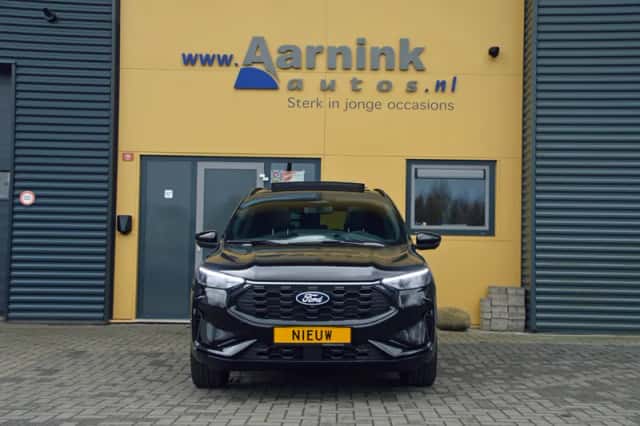 Ford Kuga (2026) thumbnail 2