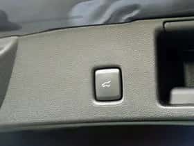 Ford. Kuga (2026) thumbnail 12