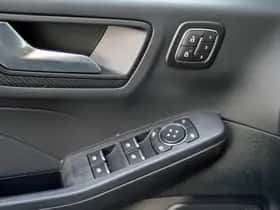 Ford. Kuga (2026) thumbnail 14