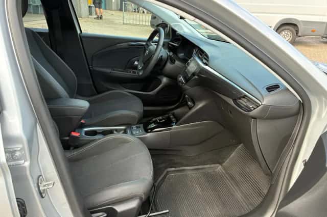 Opel Corsa (2023) thumbnail 4