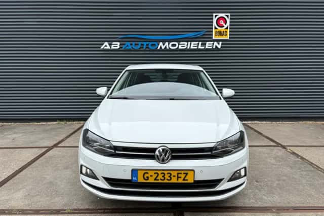 Volkswagen Polo (2019) thumbnail 3