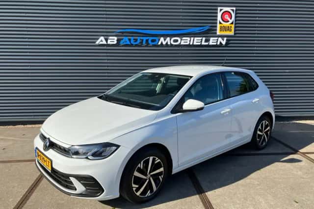 Volkswagen Polo (2021) thumbnail 1