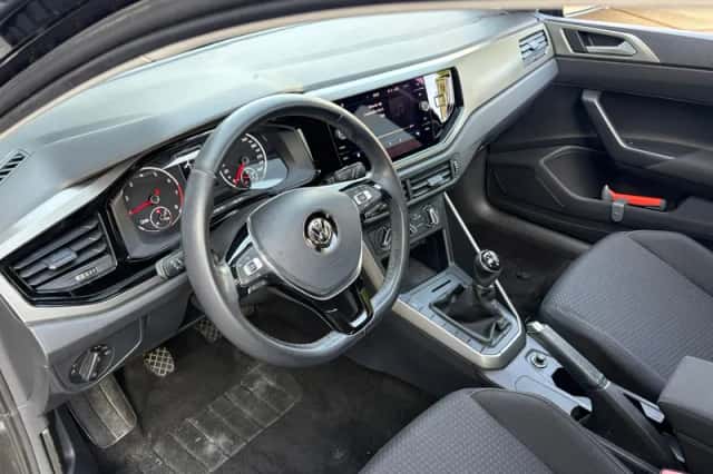 Volkswagen Polo (2019) thumbnail 5
