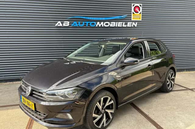 Volkswagen Polo (2018) thumbnail 1