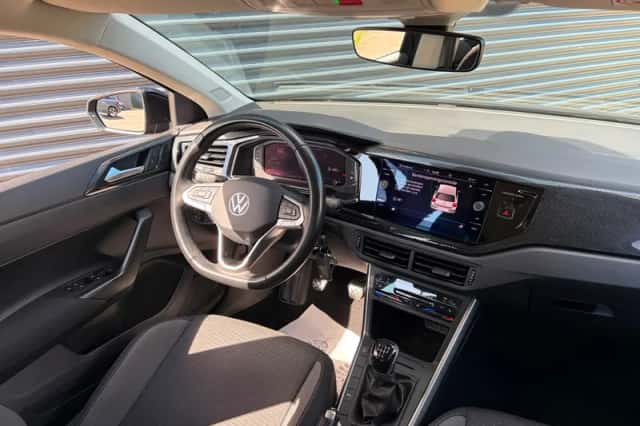 Volkswagen Polo (2022) thumbnail 4