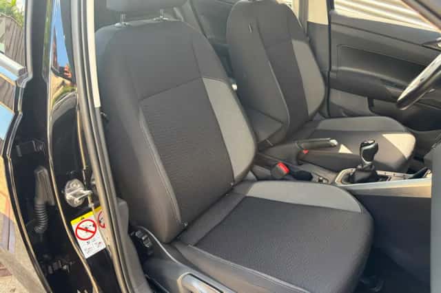 Volkswagen Polo (2022) thumbnail 5