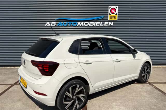 Volkswagen Polo (2022) thumbnail 4