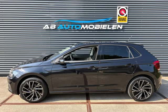 Volkswagen Polo (2021) thumbnail 2