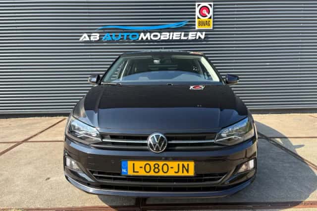 Volkswagen Polo (2021) thumbnail 3