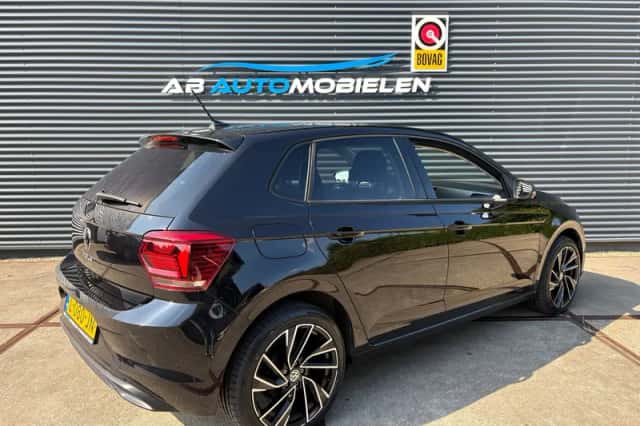 Volkswagen Polo (2021) thumbnail 4