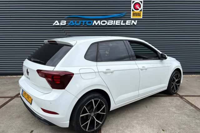 Volkswagen Polo (2024) thumbnail 5