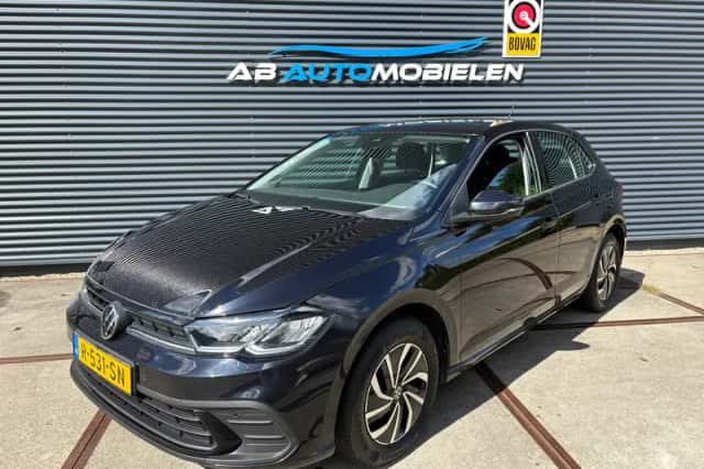 Volkswagen Polo (2022) thumbnail 1