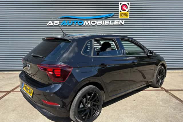 Volkswagen Polo (2022) thumbnail 4