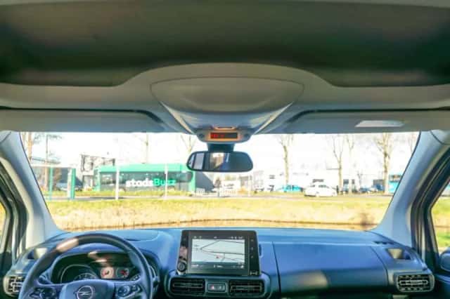 Opel Combo (2019) thumbnail 4
