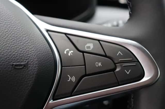 Renault Clio (2025) thumbnail 16