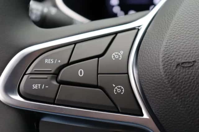 Renault Clio (2025) thumbnail 18