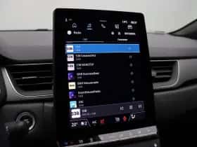 Renault Captur (2024) thumbnail 19