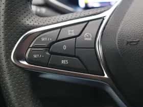 Renault Captur (2024) thumbnail 45