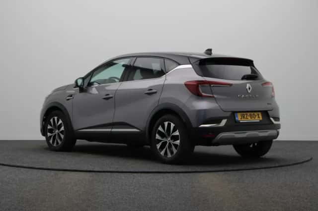 Renault Captur (2024) thumbnail 2