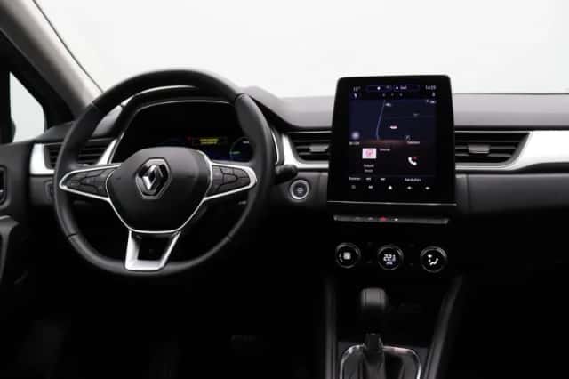 Renault Captur (2024) thumbnail 4