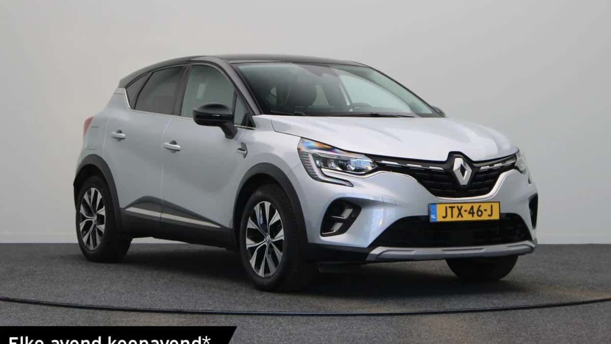 Renault Captur (2024) — foto 1