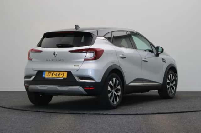 Renault Captur (2024) thumbnail 11