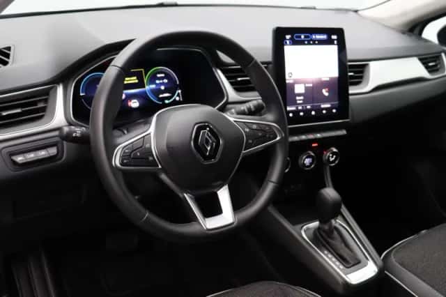 Renault Captur (2024) thumbnail 17